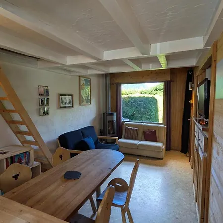 Apartment La Griaz, Chamonix Valley, 4 People Les Houches